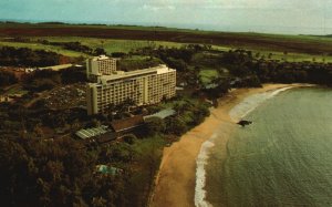 Vintage Postcard Kauai Surf Kalapaki Beach Wash Sand Golf Course Resort Hawaii