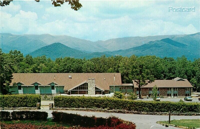NC, Black Mountain, North Carolina, YMCA Blue Ridge Assembly, Color