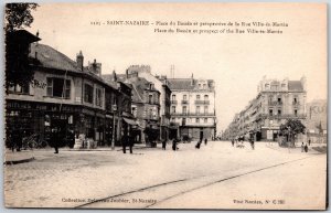 Saint Nazaire Palce du Bassin et Perspective de la Rue Ville France Postcard