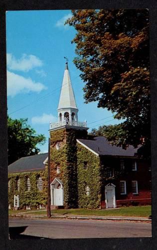 ME Henderson Memorial Baptist Church Farmington Maine Postcard PC