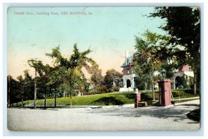 1910 Grand Avenue Looking East Des Moines Iowa IA Antique Postcard 