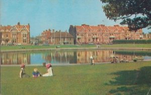 Model Boating Pool Littlehampton Out Of Focus Shaky Camera 1970s Postcard