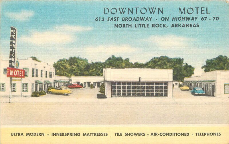 Arkansas Little Rock Downtown Motel autos Democrat linen 1940s Postcard 22-10818