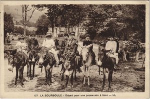 CPA La Bourboule Depart pour une promenade a anes (1239242)