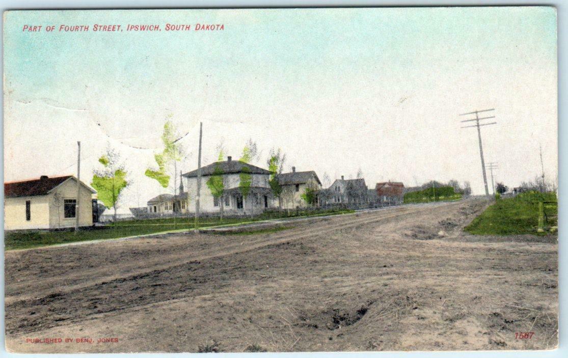 IPSWICH, South Dakota SD FOURTH STREET Scene Handcolored 1911 Postcard