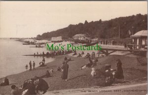 Essex Postcard - Southend On Sea, The Beach Looking West  RS32994