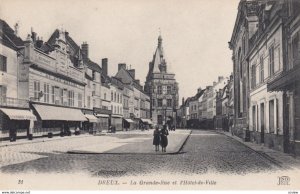 DREUX, France,1910-1920s, La Grande-Rue et l'Hotel-de-Ville