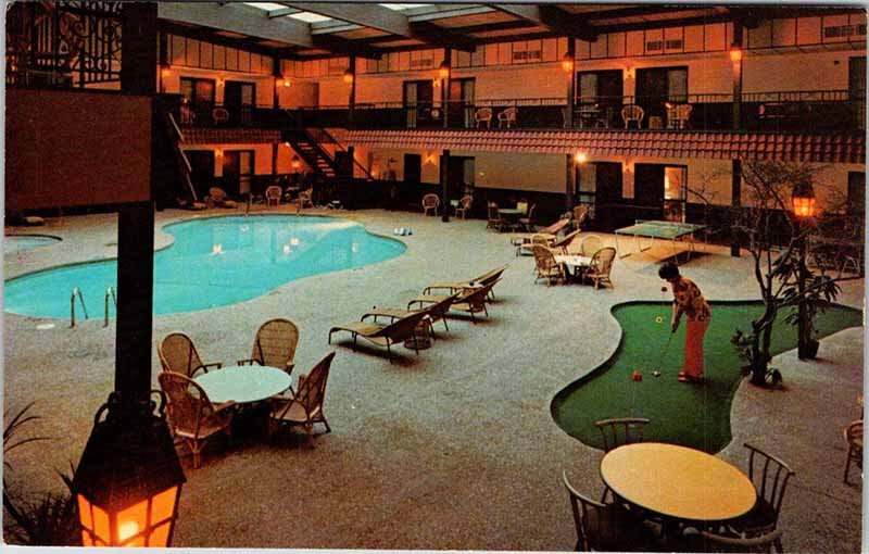 Postcard SWIMMING POOL SCENE Green Bay Wisconsin WI AL6534