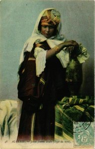 CPA AK Jeune Femme Arabe ALGERIE (875000)