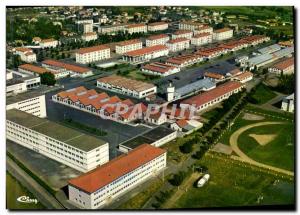 Postcard Modern Stadium Issoire General aerial view of the & # 39ENTSOA