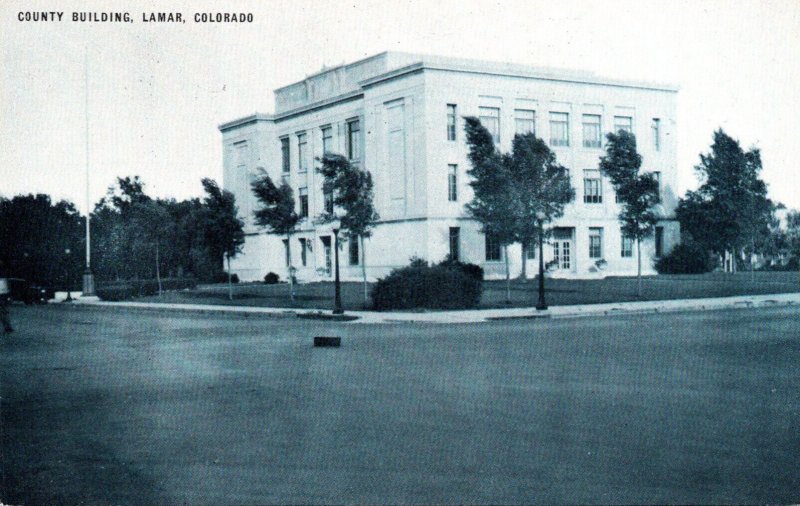 Colorado Lamar County Building