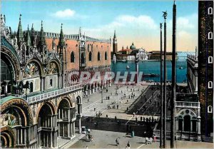 Modern Postcard Venezia St. Mark Plazzetta and Isle S Giorgio