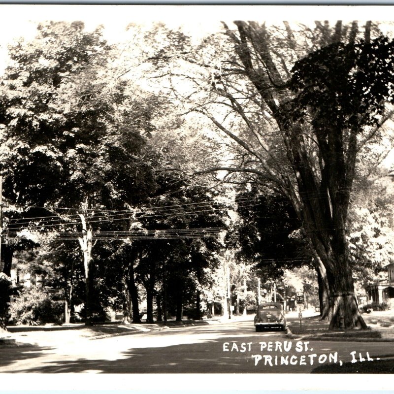 c1940s Princeton, IL RPPC East Perust Street View Real Photo Car Postcard A101