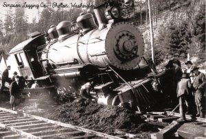 WA - Shelton. Train Wreck, Simpson Logging Co.  (5.75 X 4 Photo Reprint)