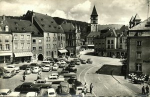luxemburg, ECHTERNACH, La Place du Marché, Car, V.W. Beetle (1962) RPPC Postcard