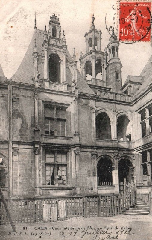 VINTAGE POSTCARD ENTRANCE TO THE ANCIENT HOTEL AT CAEN FRANCE MAILED 1912