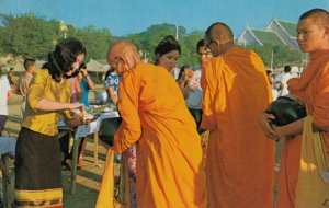 SNAM LUANG, Thailand, 1982 ; New Year's Festival