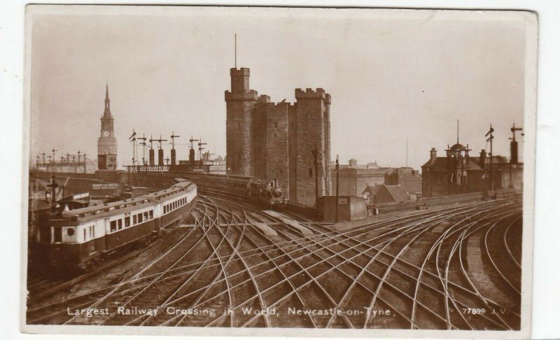 Newcastle; Largest Railway Crossing In World No 77899 RP PPC, Unposted 