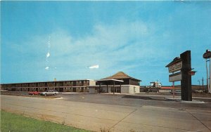 Omaha Nebraska 1960s Postcard Hiway House Motor Inn Motel