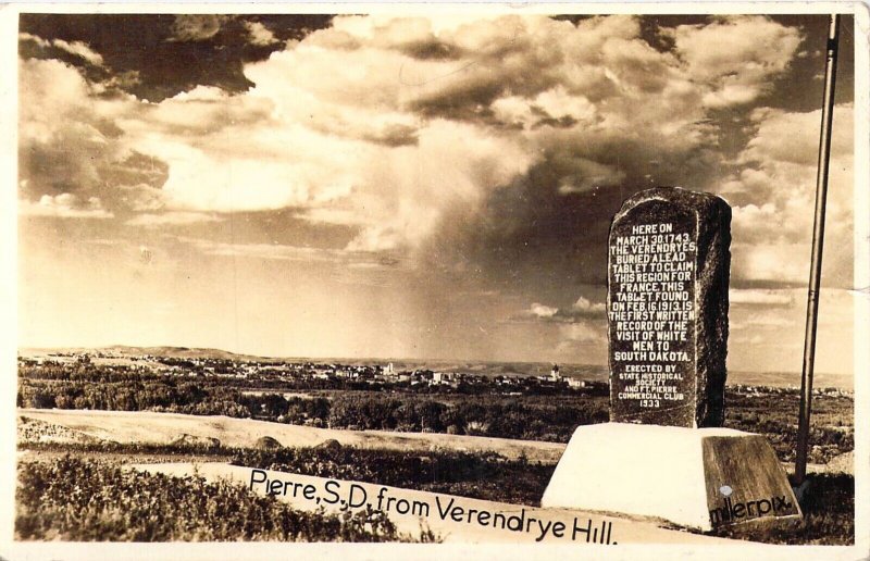 'c.'40s, Real Photo RPPC, Verendrye Hill, Pierre, SD, Old Postcard
