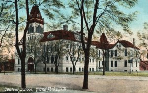 Vintage Postcard 1910's View of central School Grand Forks North Dakota N. D.