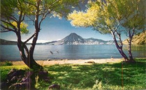 Guatemala 1950s Lake Atitlan Zadik & CO roadside  Postcard 22-6726