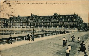 CPA DEAUVILLE Normandy-Hotel et les Tennis (982045)