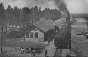 Gooding Idaho West Bound Train Station Real Photo Vintage Postcard K99079