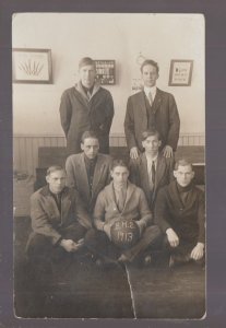 Birnamwood WISCONSIN RPPC 1913 BOYS BASKETBALL TEAM Coaches nr Aniwa Eland WI KB