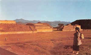 Ruinas Arqueologicas de Monte Alban Oaxaca Mexico Tarjeta Postal Unused 