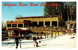 Arizona  Flagstaff , Arizona Snow Bowl Ski Lodge  , Skiers