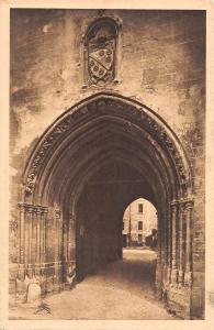 BF10414 palais des papes l entree avignon france      France