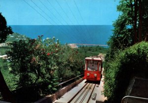 Funicular Railway,Capri,Italy