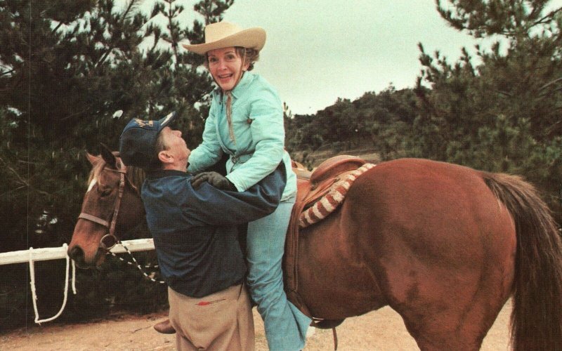Vintage Postcard Pres. Ronald & First Lady Nancy Reagan In California Ranch