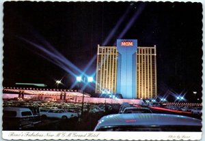 M-24616 Colorful View of the Fabulous MGM Grand Hotel Reno Nevada