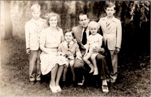 RPPC Lovely Family Father Mother c1940s Cute Sons Daughter Photo Postcard Z20