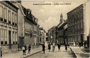 CPA ROMILLY-sur-SEINE - Rue Gornet-Boivin (179125)