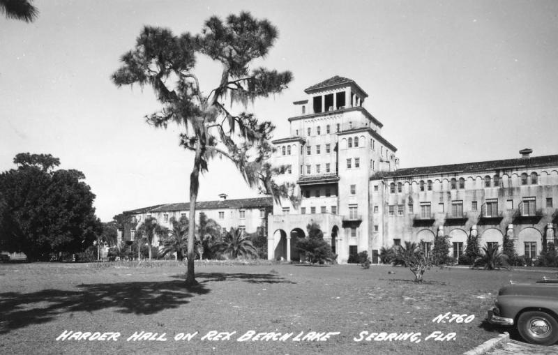 FL - Sebring. Rex Beach Lake, Harder Hall  *RPPC