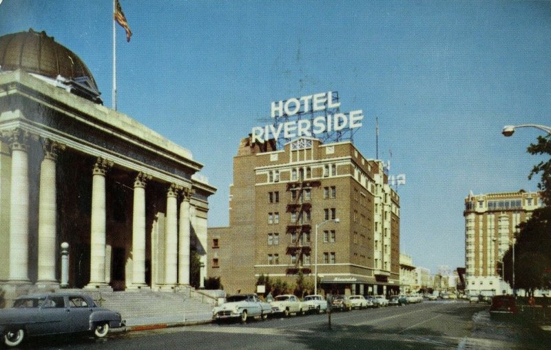 Court House, Riverside Hotel and Mapes Hotel, Reno, Nev. Vintage Postcard F88