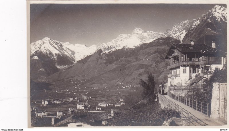 RP: Merano or Meran , Bolzano-Bozen, Italy , 00-10s ; motivo sulla passeggiat...