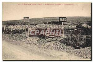 CPA Militaria La Bataille de Verdun Bras Ruines A l'horizon Le cote du Poivre