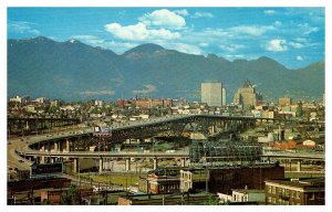 Postcard CITY SKYLINE SCENE Vancouver British Columbia BC AP1325