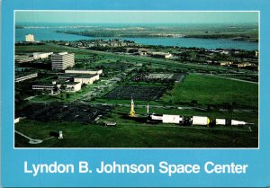 Houston TX NASA Lyndon B Johnson Postcard Unused (31073)