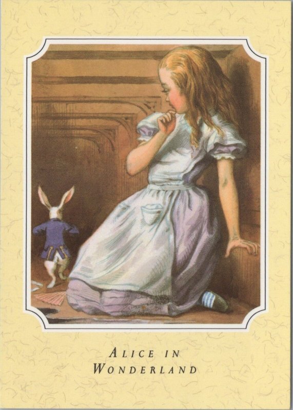 Children's Art Postcard - Alice in Wonderland, Artist Sir John Tenniel RR17361