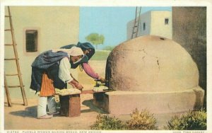 Baking bread Pueblo Women New Mexico Detroit Publishing C-1910 Postcard 21-3901