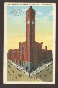 CHICAGO ILLINOIS GRAND CENTRAL STATION RAILROAD TRAIN DEPOT VINTAGE POSTCARD