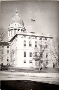 Augusta Maine State Capitol Building Postcard Y17