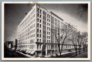 Postcard Montreal PQ c1957 T. Eaton Co. Limited Department Store Exterior View B