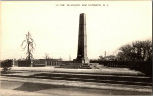 View of Soldiers Monument, New Brunswick NJ Vintage Postcard H69