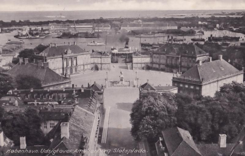 Copenhagen Denmark Slotsplads Udsigtover Amalienborg Old Postcard